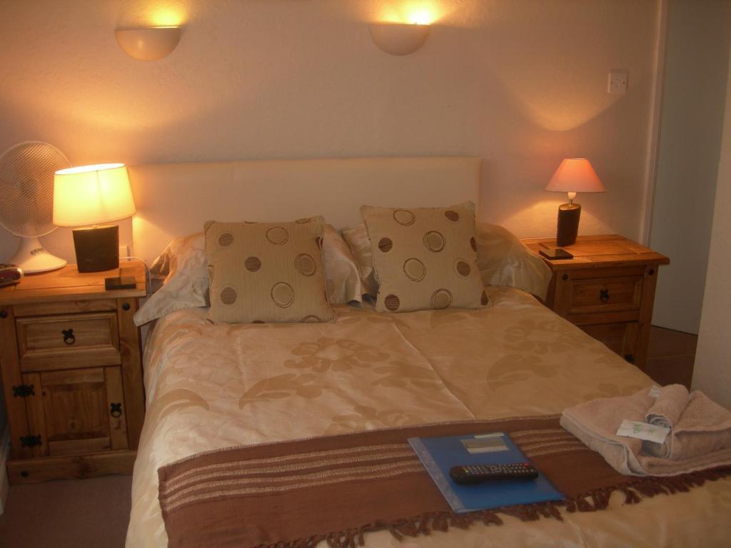 The Lodge Swindon Quarto foto